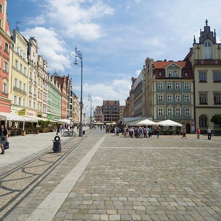 As Home Apartamenty Rynek 50 R503 Amazing View Breslavia Esterno foto